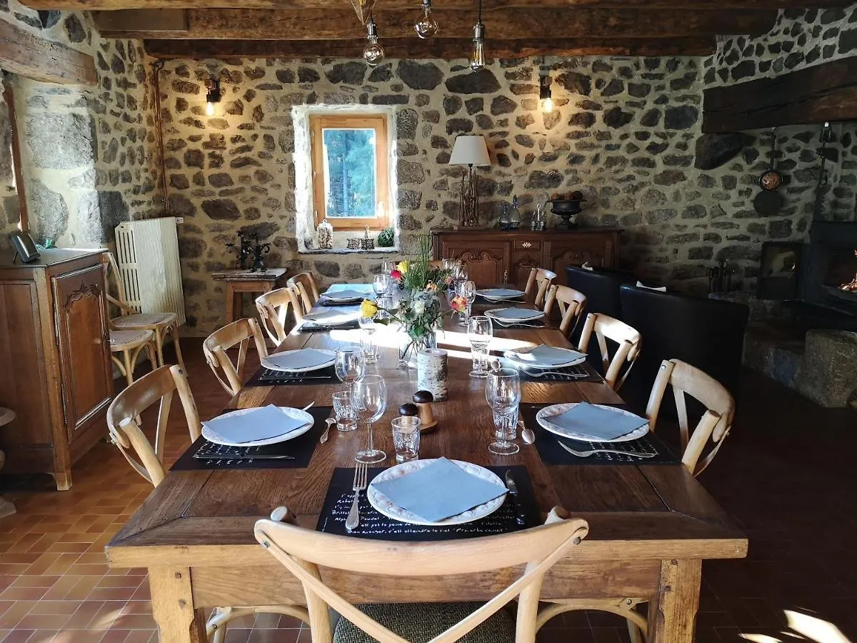 Maison d'hôtes Hôtel Lepicurienne à Devesset